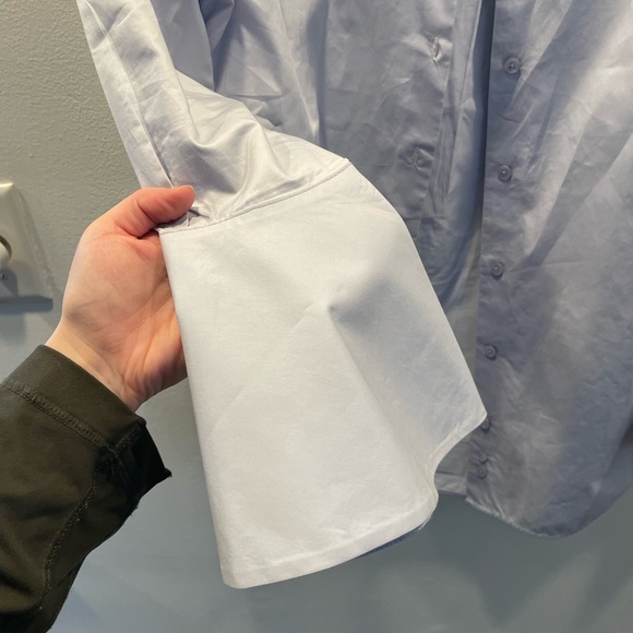 Burberry Lace Button Up - Picture 7 of 7